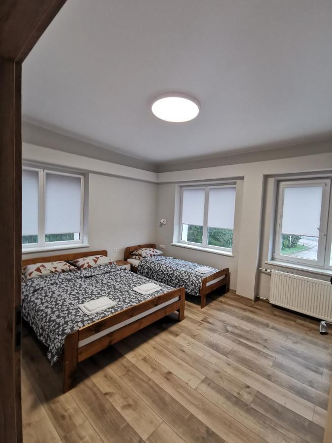 Viesbutis Kelyje Hotel Utena Kültér fotó